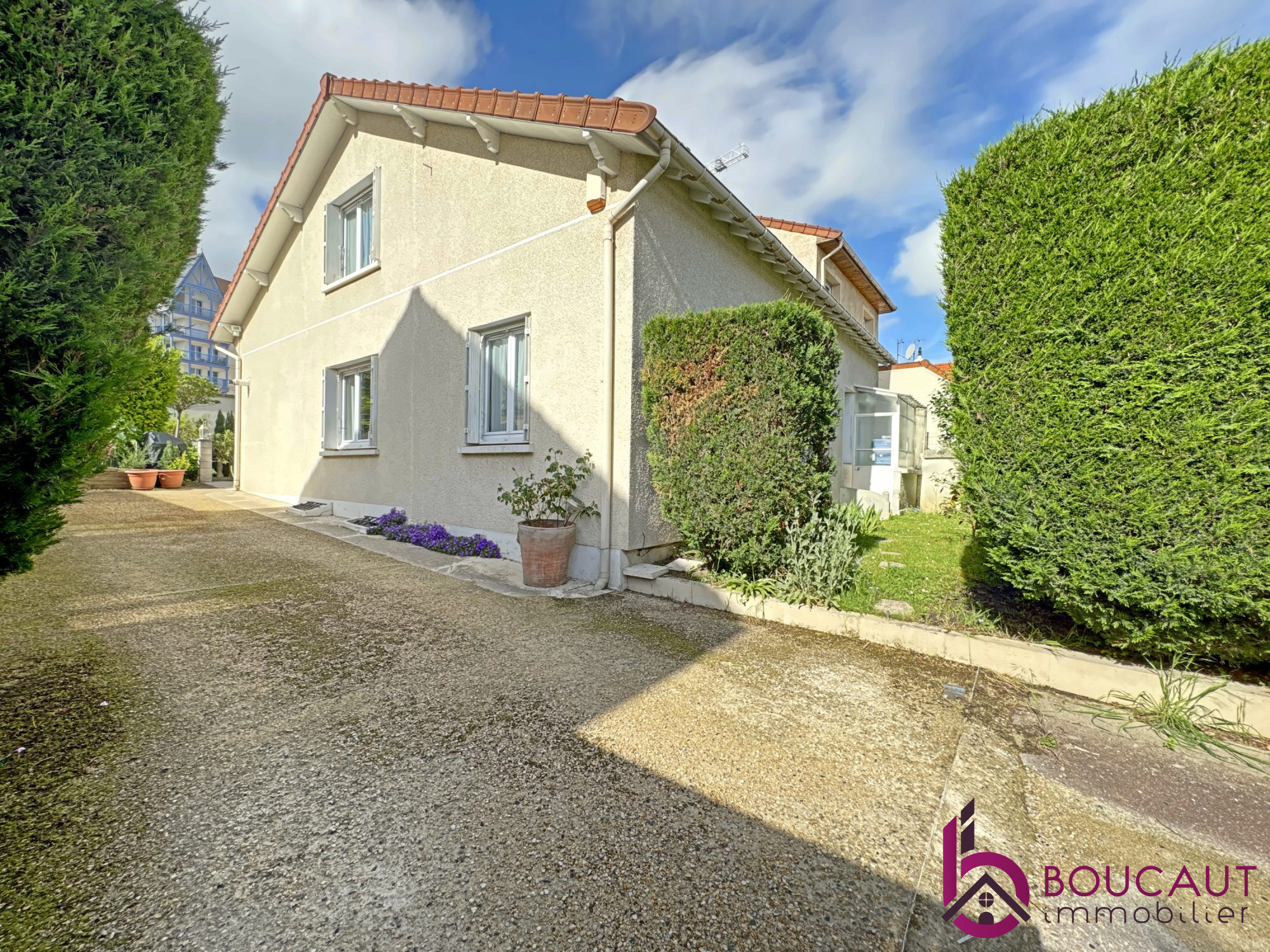 Property view 4